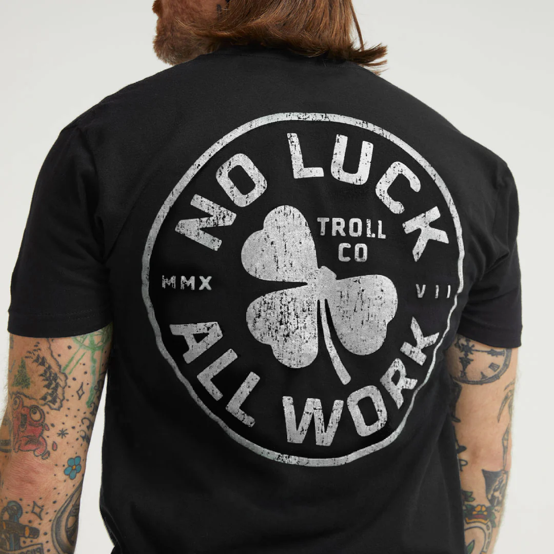 Men's NOLAW Broken Clover T-Shirt - Image 2