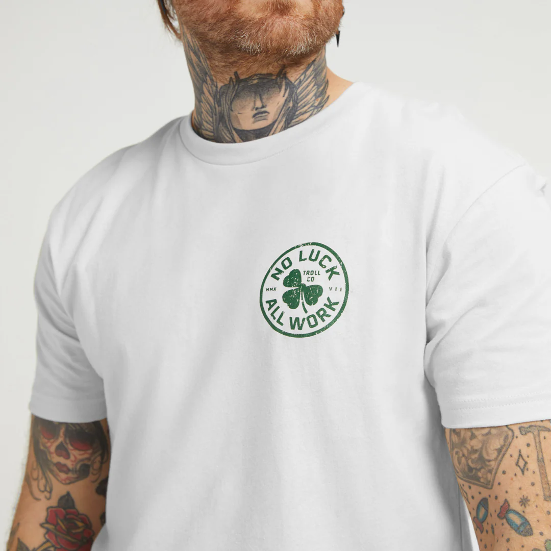 Men's NOLAW Broken Clover T-Shirt - Image 3