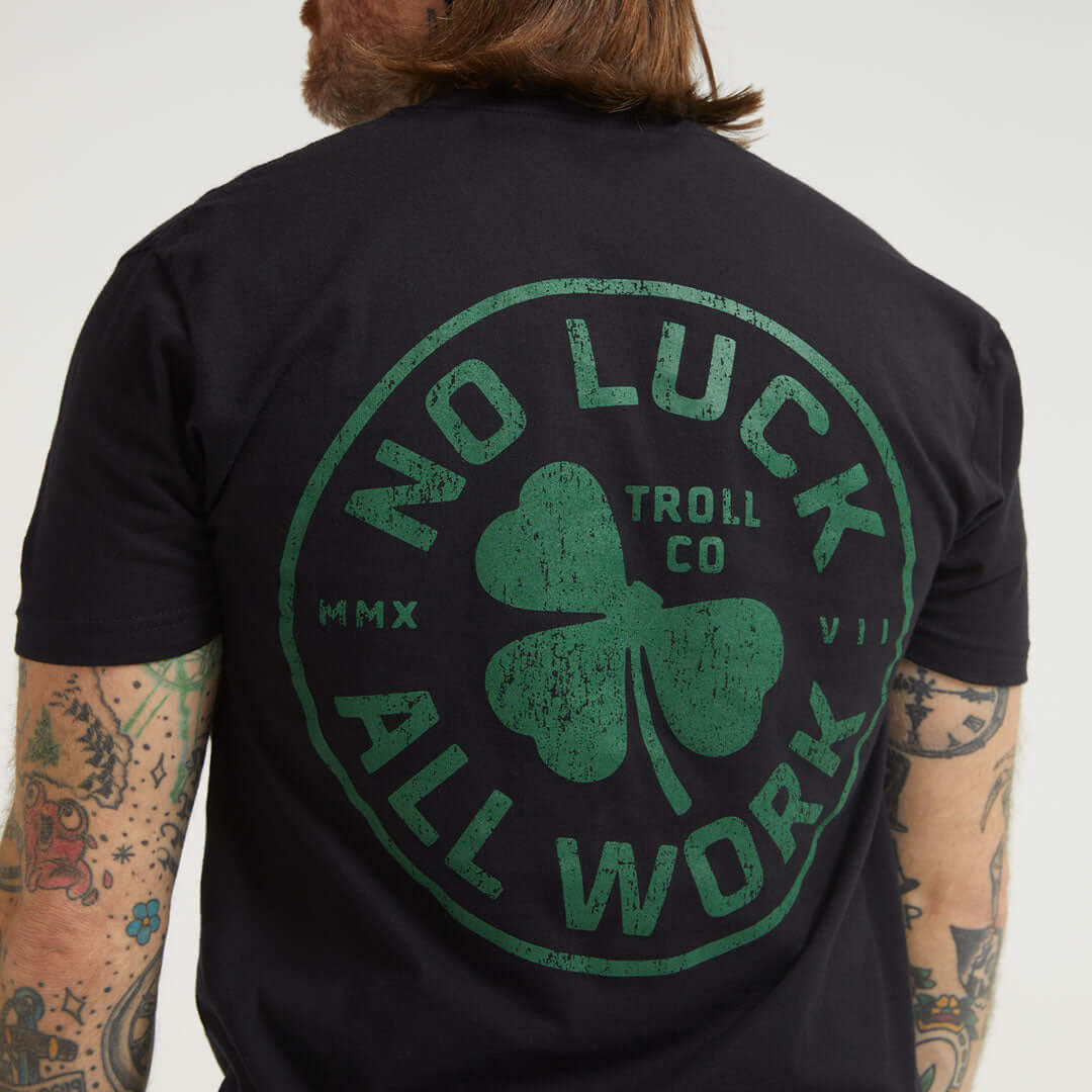 Men's NOLAW Broken Clover T-Shirt - Image 5