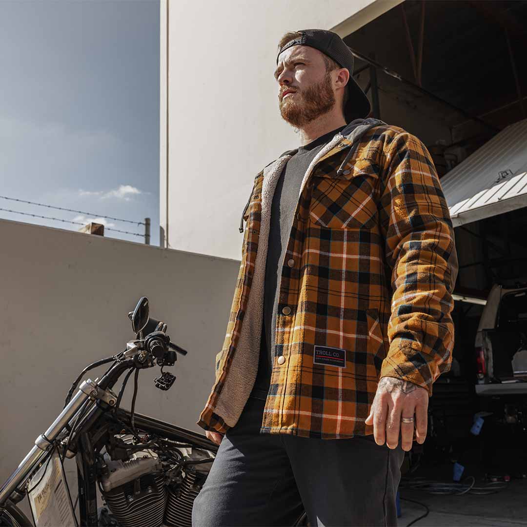Men's Wrenched Sherpa Lined Jacket - Image 3